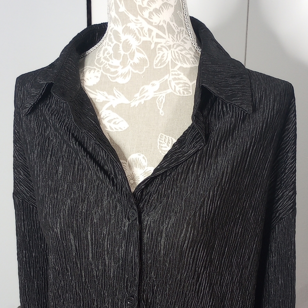 2 For $10 Khol's Black‎ Button Down Shirt for Women